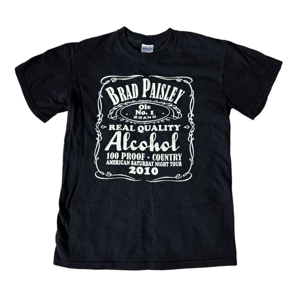 Vintage Brad Paisley 2010 Concert Tee 100% Cotton Size Small